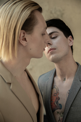 撩硬男朋友的情话污句子文案