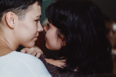 感情不堪一击的短句 不堪一击的爱情的句子文案