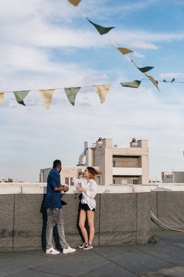 最令人感动的爱情句子文案 爱情最感动的话语