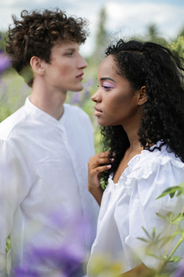 表示后悔但又无法挽回的诗句文案 求一句能表达伤心，后悔，想挽留的诗句文案