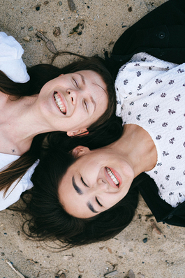 女生微信签名简短干净 女生qq个性签名简短干净