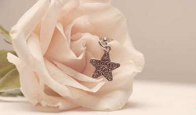 夫妻感情冷淡了的句子文案 有什么句子文案形容夫妻之间感情淡了?