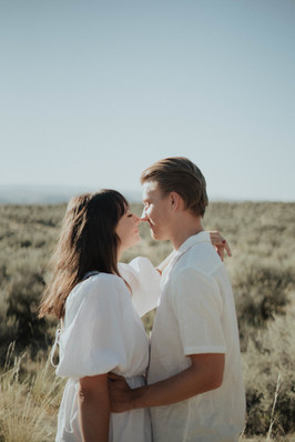 含有痴情的诗句文案 表达“痴情”的诗句文案有哪些?