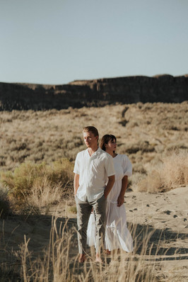 发一句暗示有对象的句子文案 暗示自己有对象的句子文案