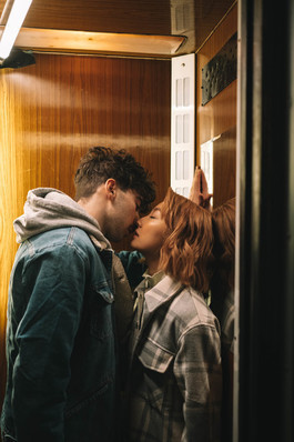 和女朋友说午安情话文案 女朋友说午安我怎么回答