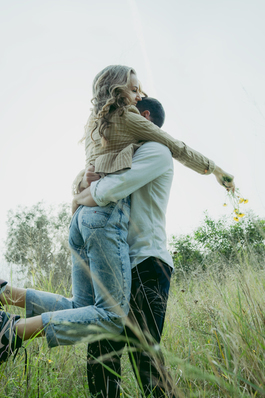 动人情话文案最暖心短句 恋爱情话文案最暖心短句