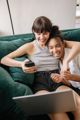 爱情惆怅的句子文案 求我对爱情的惆怅 和无奈的诗句