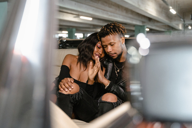 床上女的对男人说的话 女人在床上最喜欢听男人说什么？