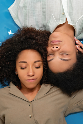 感谢粉丝陪伴的句子文案暖心 主播感谢粉丝陪伴深情的话语有哪些?