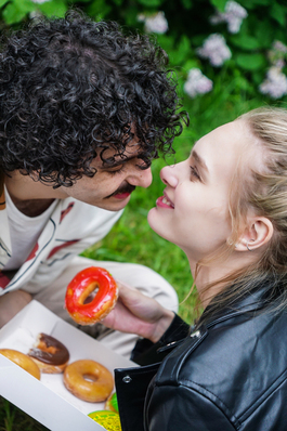 妻子想念在外工作丈夫的诗 求诗来表达:想念在外打工的老公