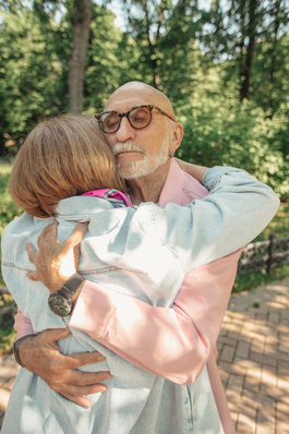 女人把钱花在脸上名言句子文案 激励女人要护肤的必要性的句子文案