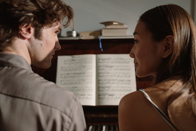 夫妻之间心灰意冷的句子文案 夫妻之间没有话题的网络名言