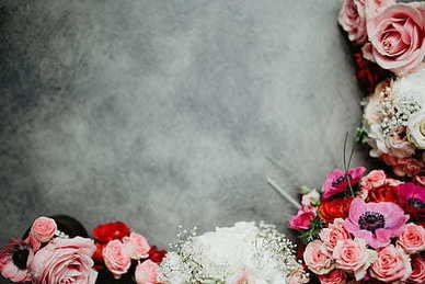 女生哭了怎么哄开心句子文案 女孩哭了怎么哄她开心的句子文案