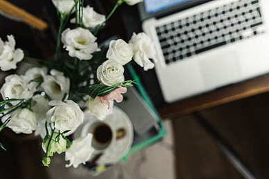 关心女孩子的暖心的话 早上关心女孩子的暖心的话语