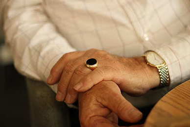 暖心的句子文案表达爱意 如何表达爱意的句子文案