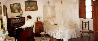 现实又很扎心爱情分手的句子文案 那些现实又很扎心的句子文案有哪些?