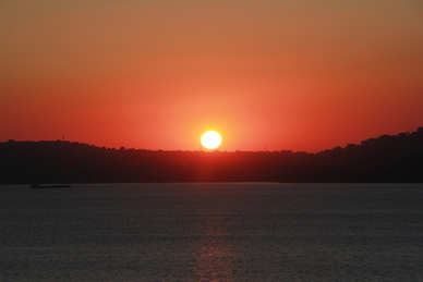 幸福的让人羡慕的句子文案 关于幸福的句子文案大全。