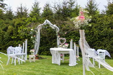 分手伤心难过的句子文案 关于分手伤感的短句子文案有哪些？