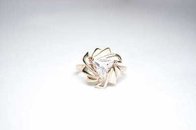 失恋心痛的诗句文案 失恋伤感的诗