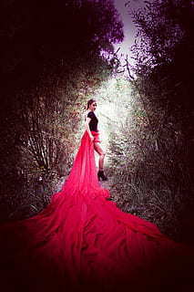 爱上红酒的女人说说文案 女人晚上喝红酒的说说文案有哪些？