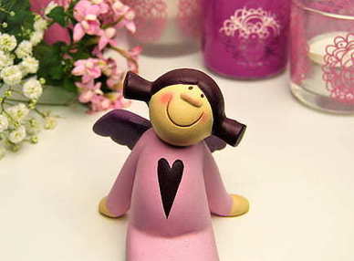 女人励志坚强个性签名 女人高贵优雅的励志个性签名