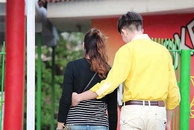 夸赞男人不老的句子文案 描写男人不老的样子句子文案