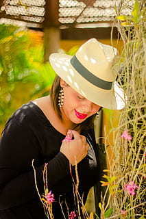 异地恋文案短句 ktv文案短句有哪些？