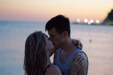 守护一个女孩的说说 关于守护的唯美句子文案