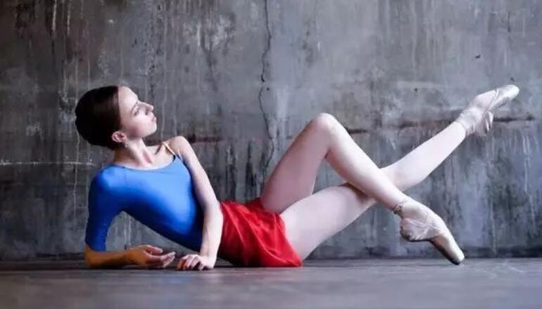 抖音第一次跳舞的文案