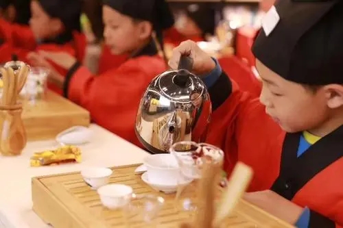 有关文化教育的朋友圈文案