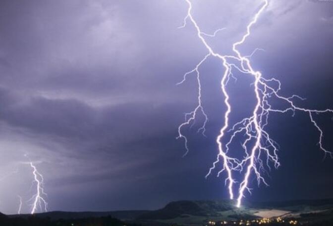 渣男发誓打雷文案