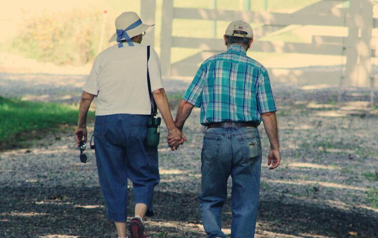 关于父母变老的文案