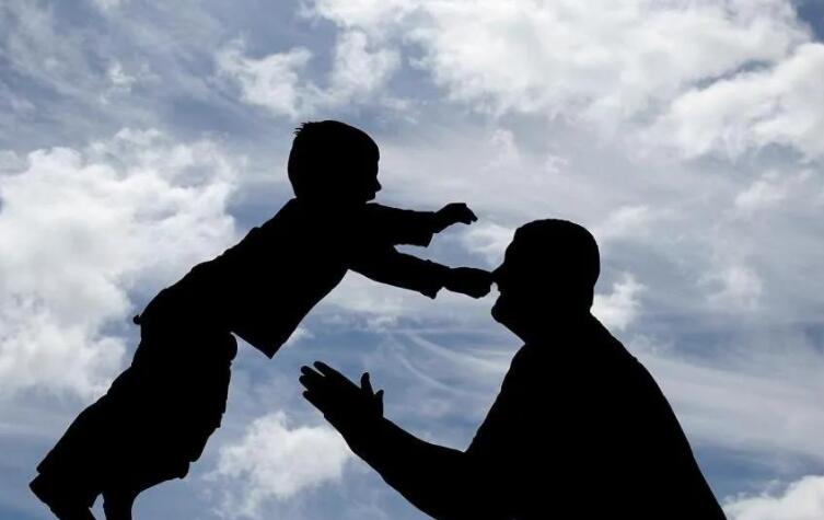 关于爸爸的抖音文案