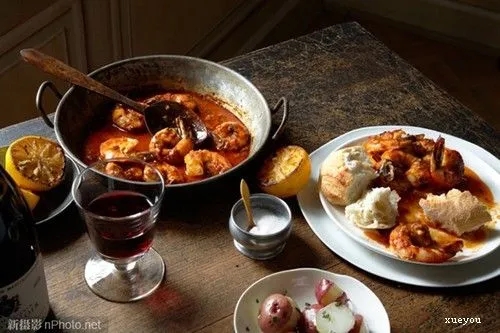 拍美食的配音文案