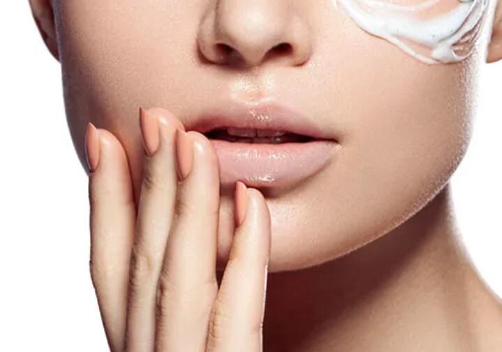 化妆品推销文案