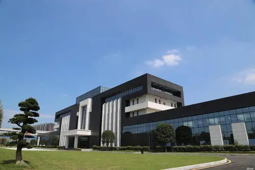 公司发朋友圈的文案