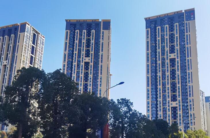 深夜卖房的文案