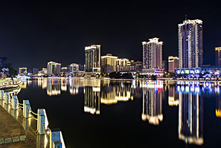 城市夜景文案短句