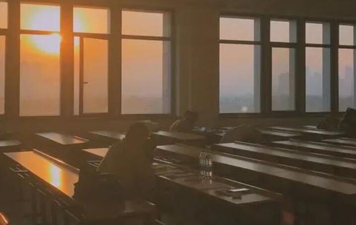 初中毕业教师朋友圈文案