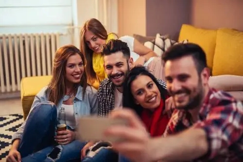 与朋友和好后发的文案