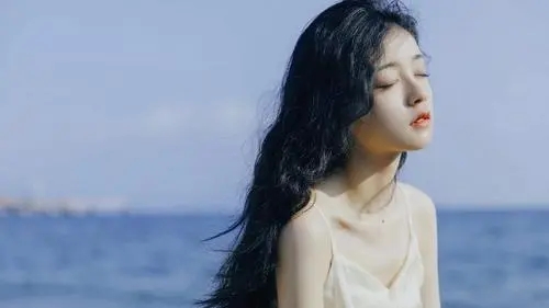 女孩子一定要经济独立文案