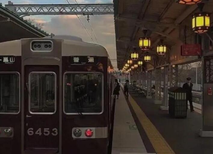 适合发朋友圈的故事文案