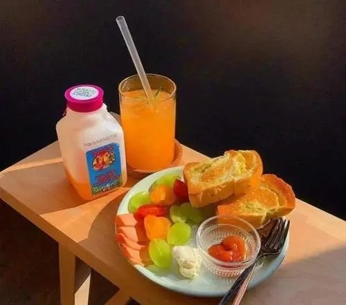 走心文案下午茶报道