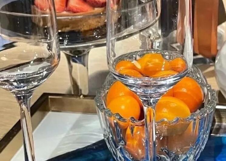 和闺蜜出去玩儿文案