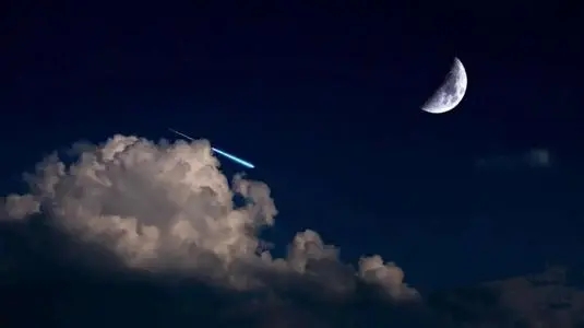 暗示自己很难过的文案