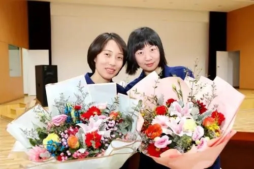 三八公司送花文案