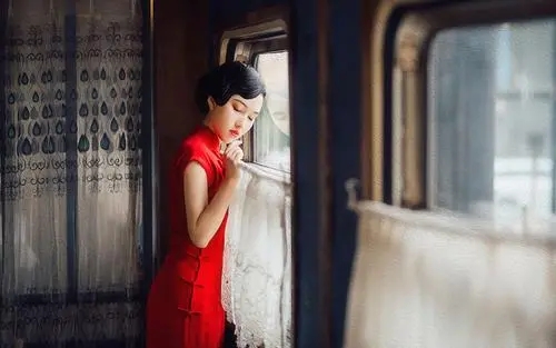 关于旗袍的文案短句