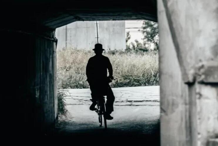 30岁男人的朋友圈文案