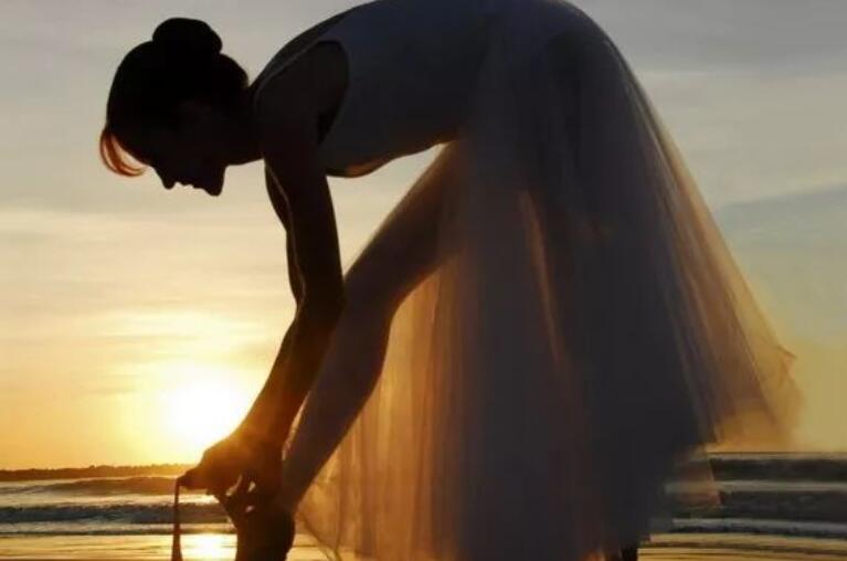 抖音第一次跳舞的文案