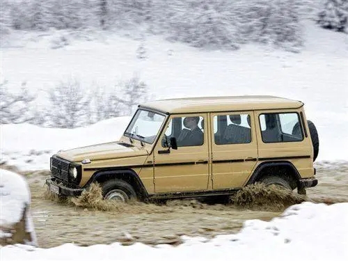 奔驰g汽车广告文案